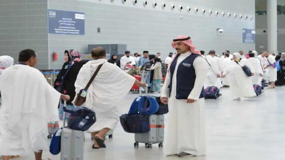 Haj 2024, Over 9 lakh pilgrims arrive in Saudi Arabia