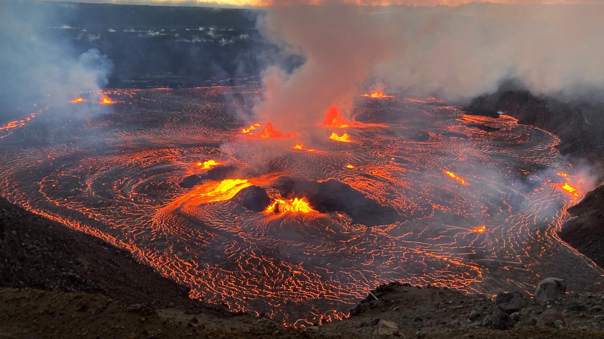 US: Kilauea volcano erupts again in Hawaii