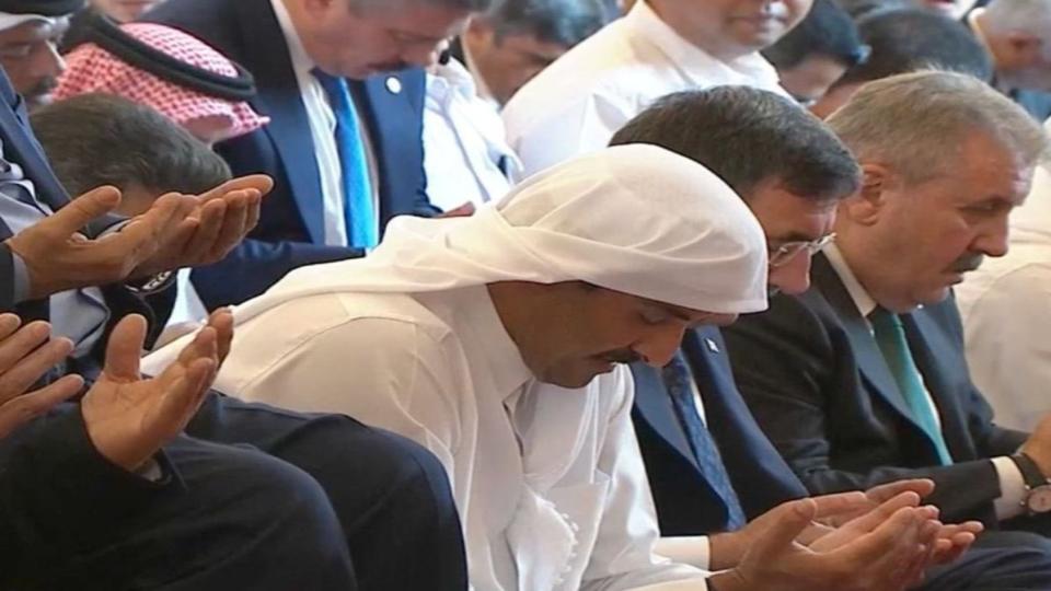 Qatar Emir attends Ismail Haniyeh’s funeral in Doha