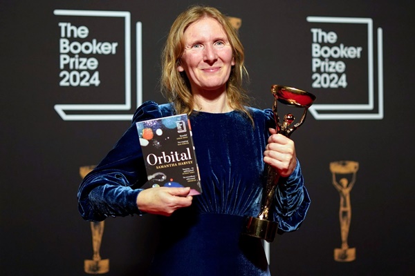 British author Samantha Harvey wins 2024 Booker Prize for ‘Orbital’