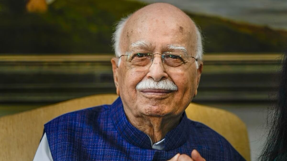 Veteran BJP leader Lal Krishna Advani admitted to Apollo Hospital after his health deteriorated