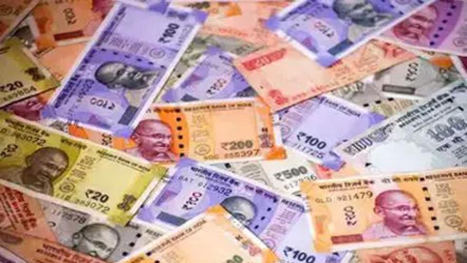 RBI to issue Rs 100, Rs 200 notes bearing Governor Sanjay Malhotra’s signature