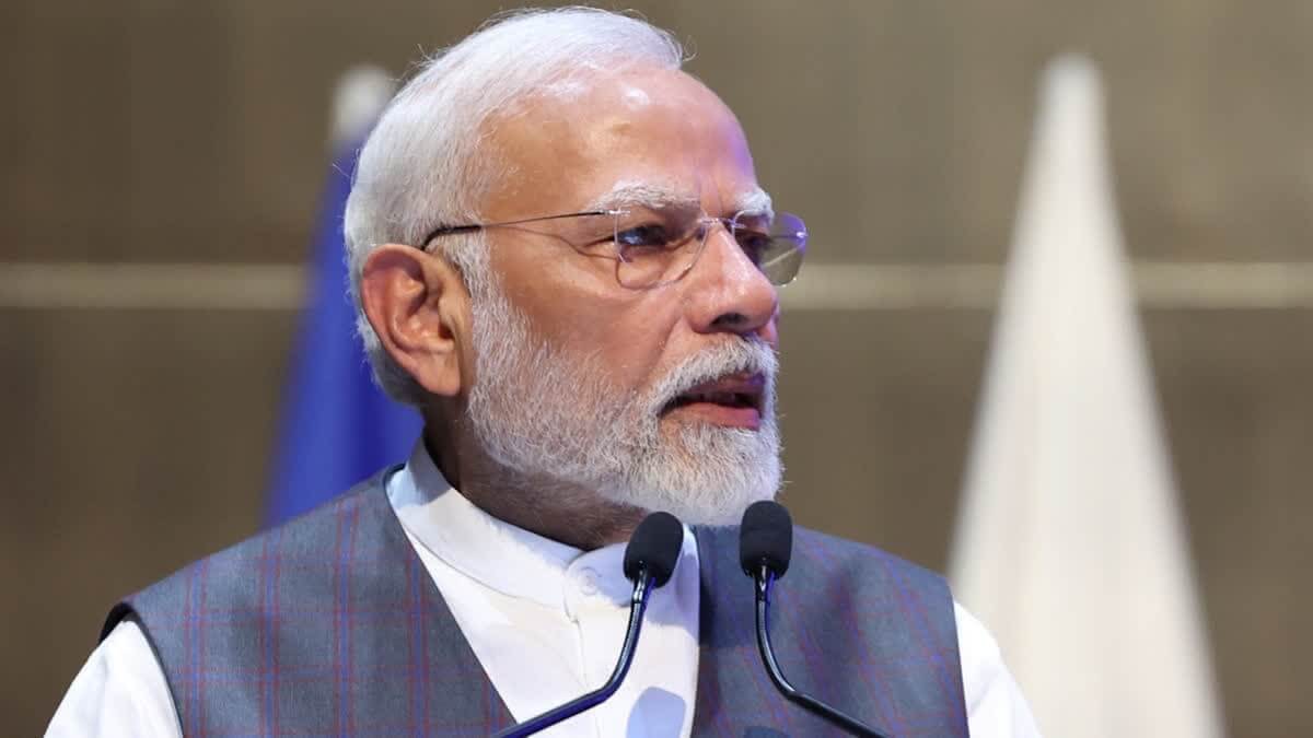 Mumbai Police receives message threatening attempt to kill PM Modi