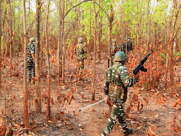 femalemaoistkilledinencounterwithsecurityforcesinkankerdistrictinchhattisgarh