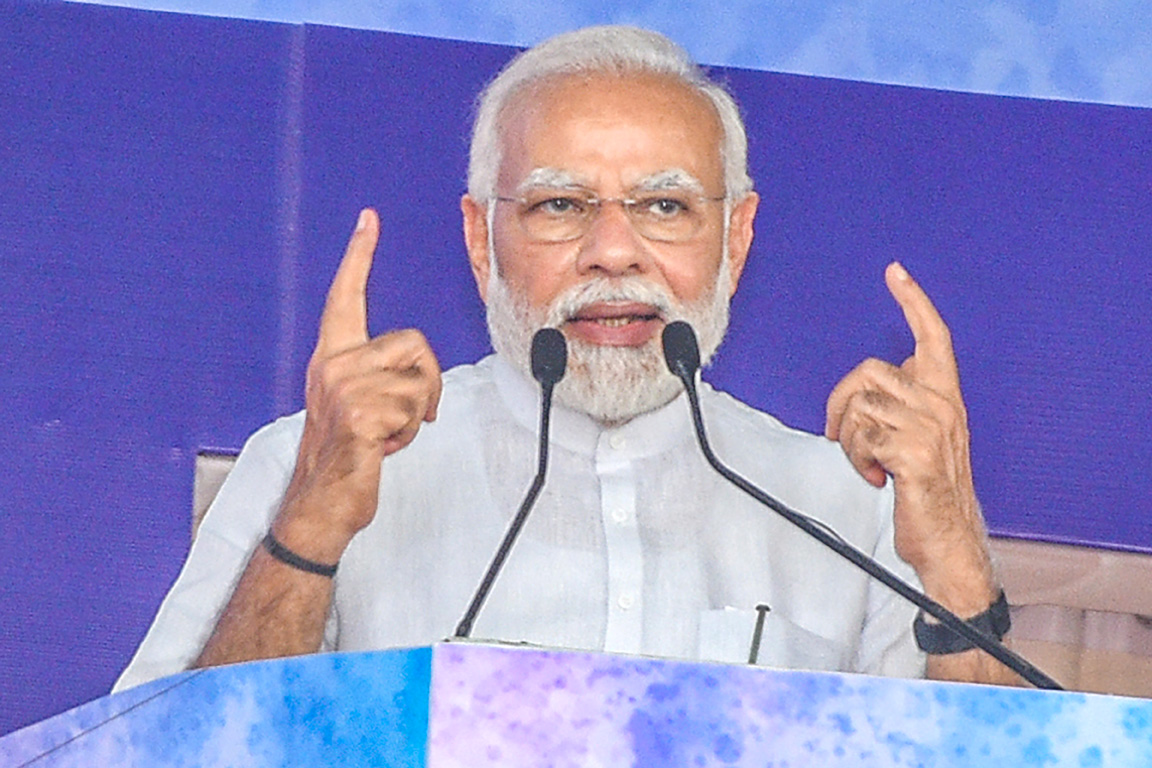 pmmodidirectsrecruitmentof10lakhpeopleinnext15years:pmo