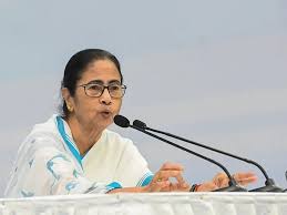 CM Mamata Banerjee announces salary hike for doctors and medical staff in Bengal