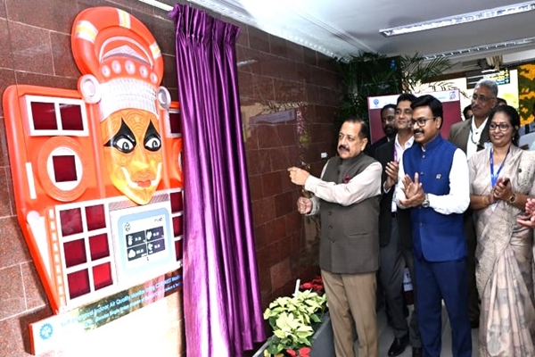 Union Minister Jitendra Singh unveils India’s first self-powered indoor air quality monitor