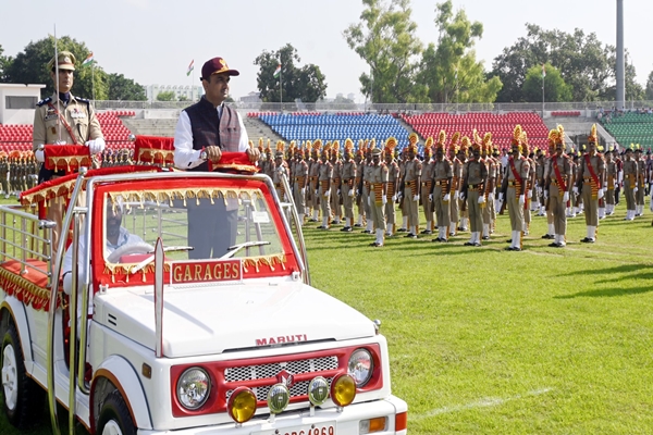 Full Dress Rehearsal Held for 78th Independence Day at Maulana Azad Stadium in J&K