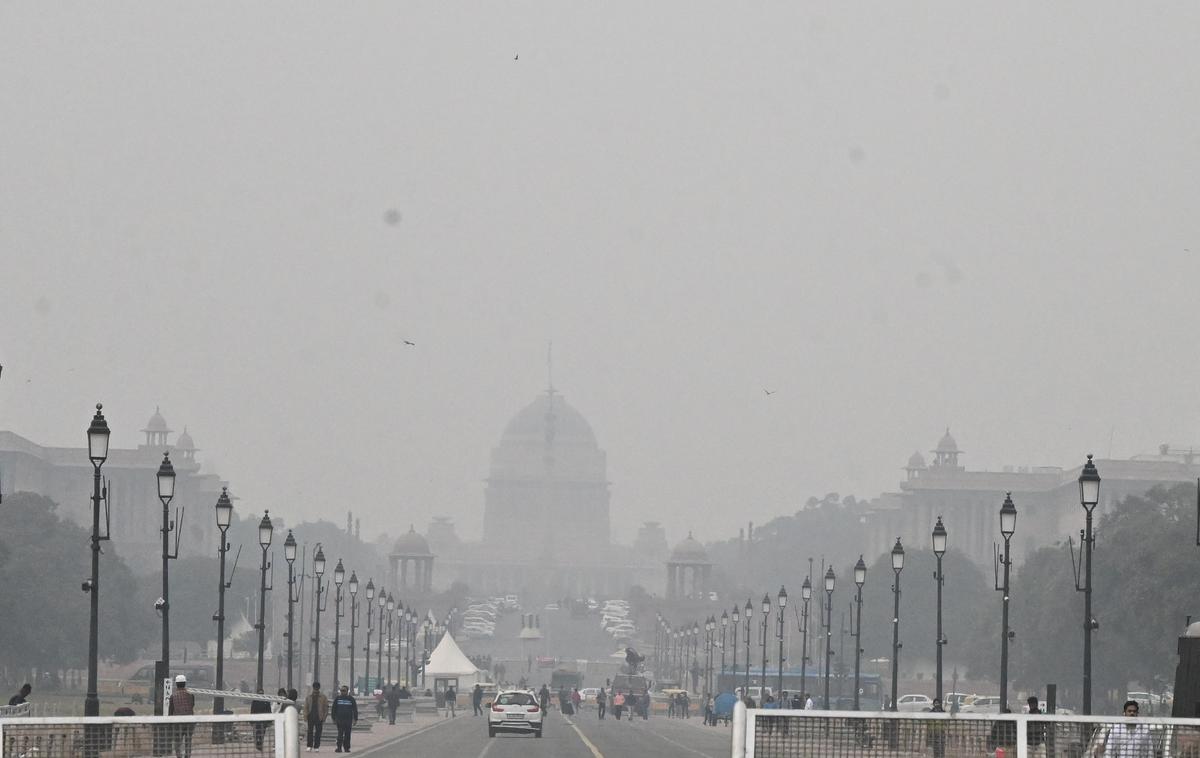 Pollution Curbs Under GRAP-3 Revoked in Delhi NCR After Air Quality Improves Following Rain