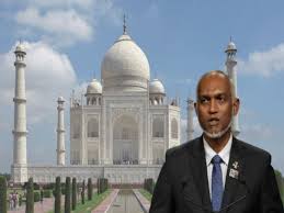 Maldives Prez Muizzu visits Taj Mahal