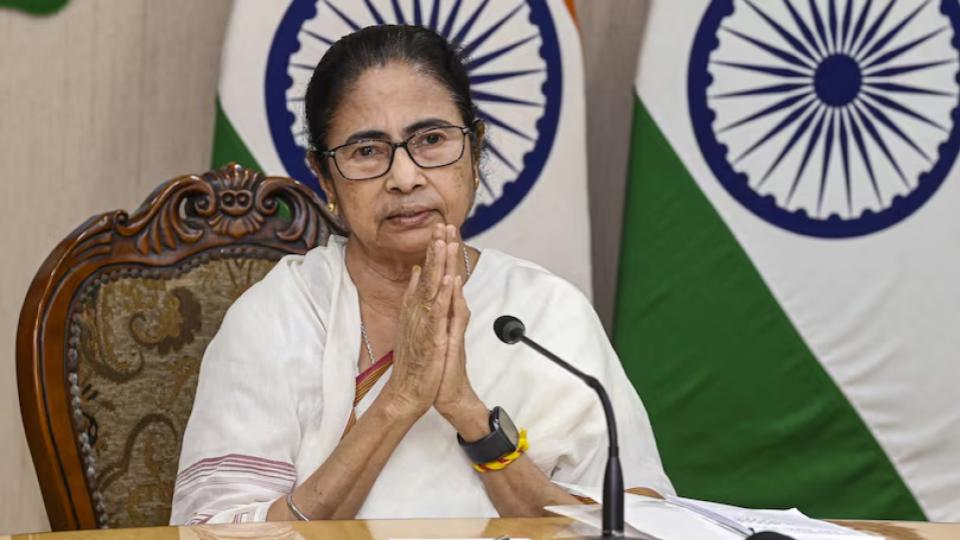 Fifth and final time, West Bengal CM invites protesting doctors for meet