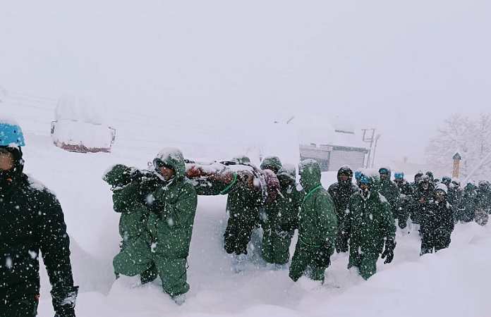 32 Workers Rescued from Avalanche in Uttarakhand