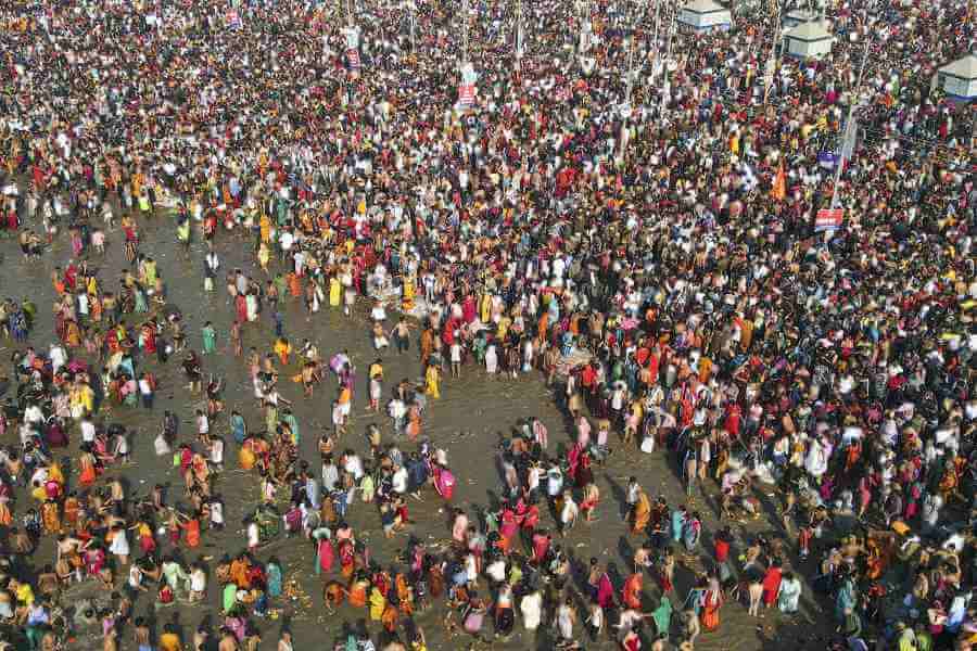 Mahakumbh devotees count crosses 60-crore mark, last snan on February 26