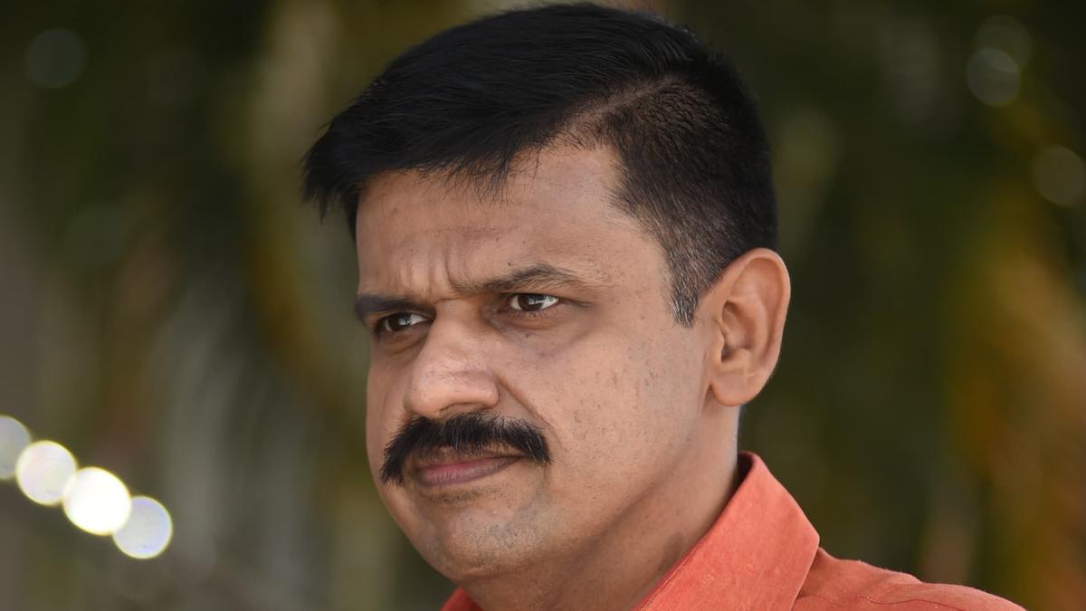 Kerala BJP leader Sandeep Varier joins Congress