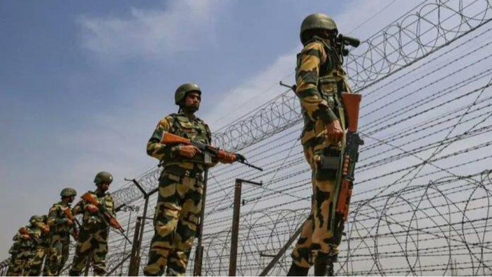 BSF opens fire after suspicious movement on India-Pak border