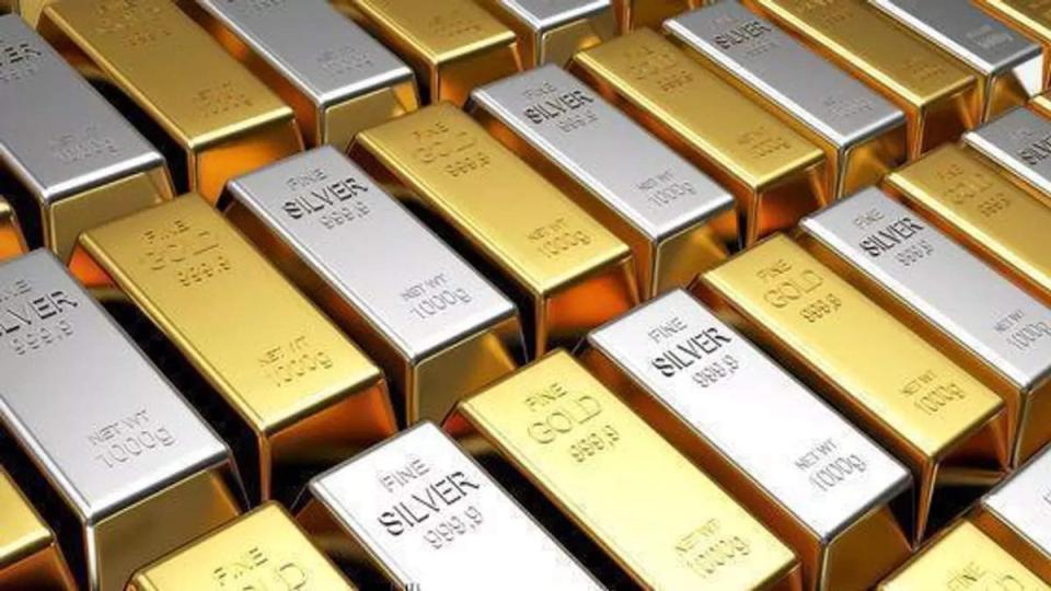 Gold climbs Rs 200 and silver jumps Rs 350