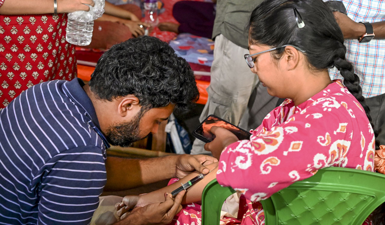 WB govt, doctors’ meet fails to end deadlock, hunger strike enters 11th day