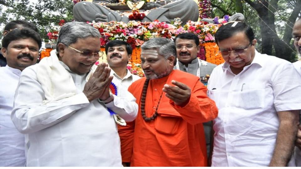 all-govt-residential-schools-will-be-renamed-as-maharishi-valmiki-says-karnataka-cm