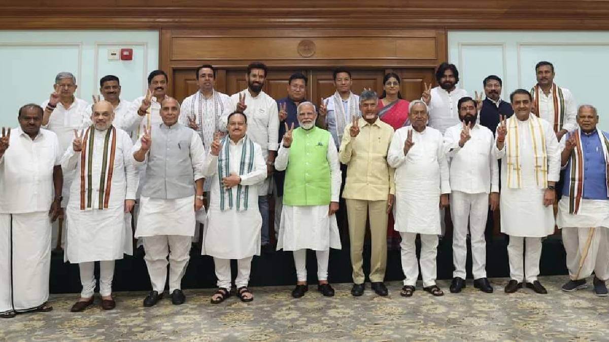 7 former chief ministers, including PM Modi, part of council of ministers