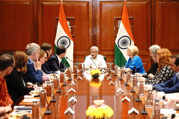 EAM Jaishankar interacts with Australian and German MPs