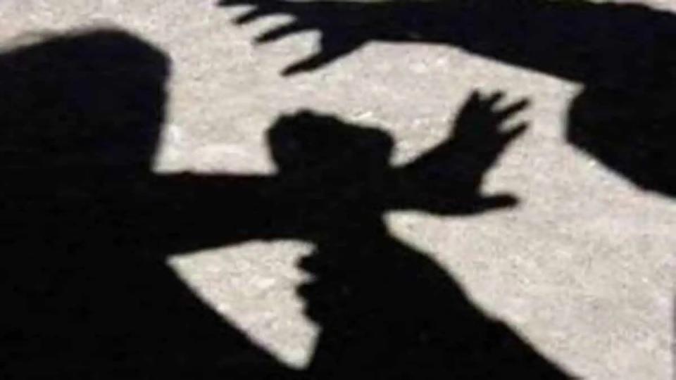 Youth attacked after returning to fetch water for ailing mother in UP