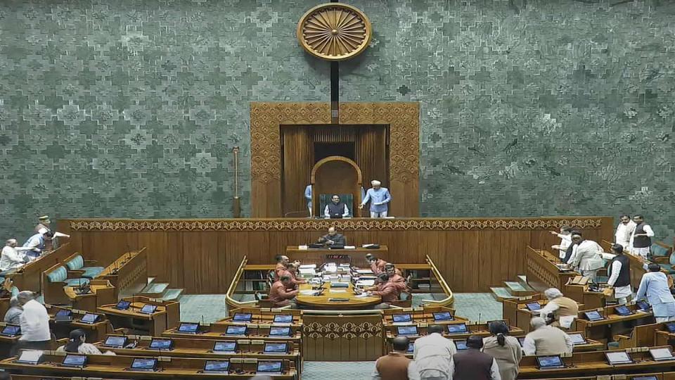 Parliamentary houses adjourned as Opposition tries to raise issues