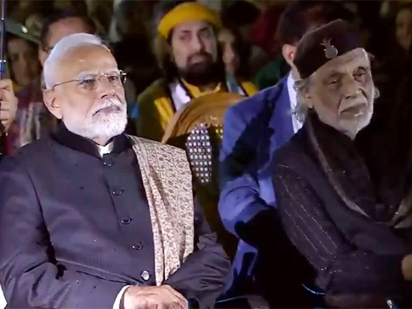 PM Modi Attends 25th Anniversary of Jahan-e-Khusrau