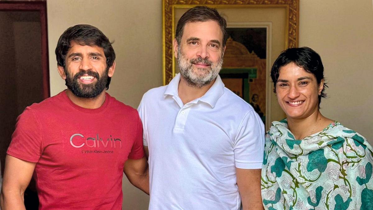 Haryana polls: Phogat, Punia set to join Congress