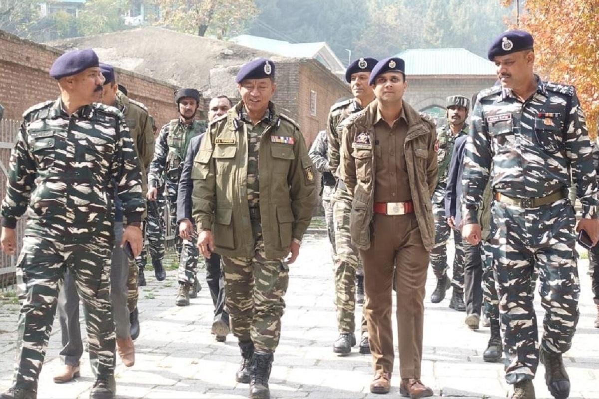 DG CRPF visits J&K’s Rajouri district, reviews security