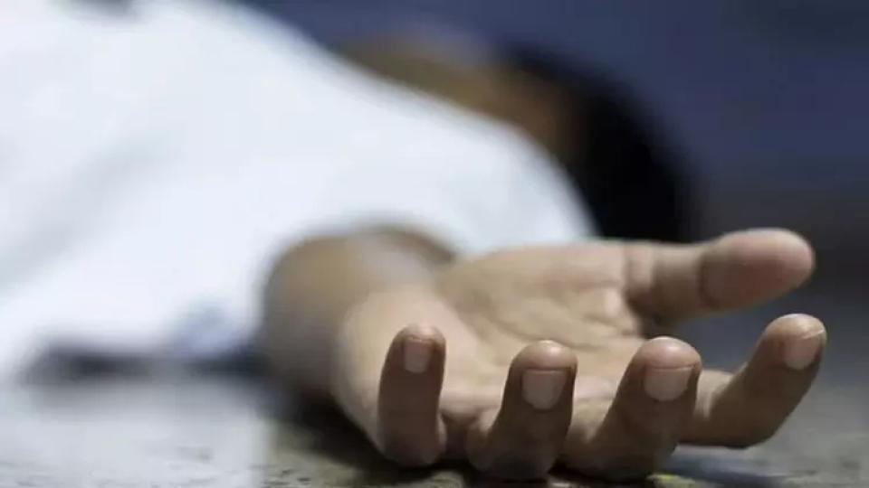 Class 10th student ends life after being caught with mobile phone during exam in MP