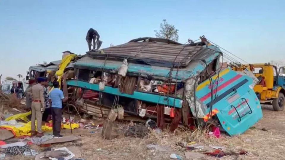 5 killed, 35 injured as bus carrying pilgrims falls into gorge in Gujarat