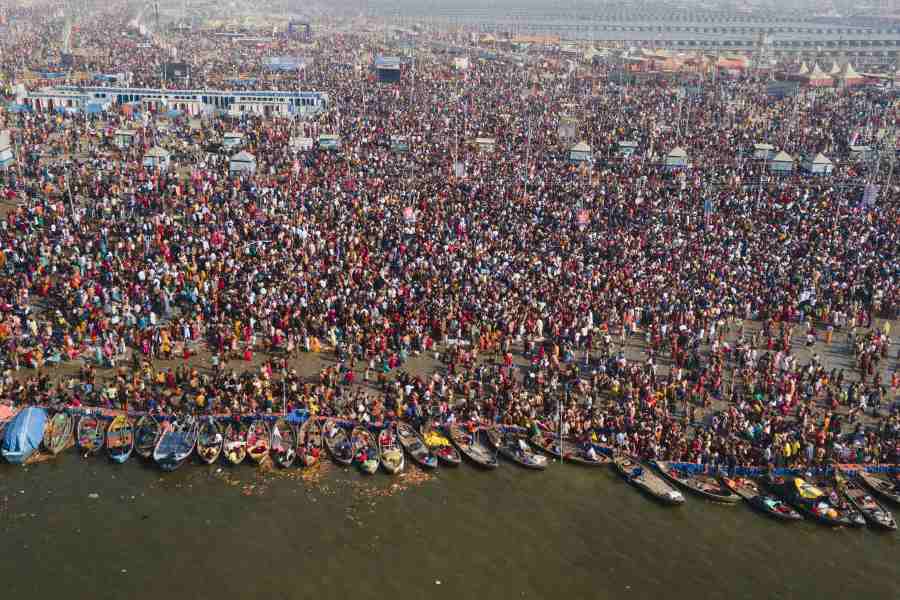 Over 55 crore devotees take holy dip at Mahakumbh in Prayagraj