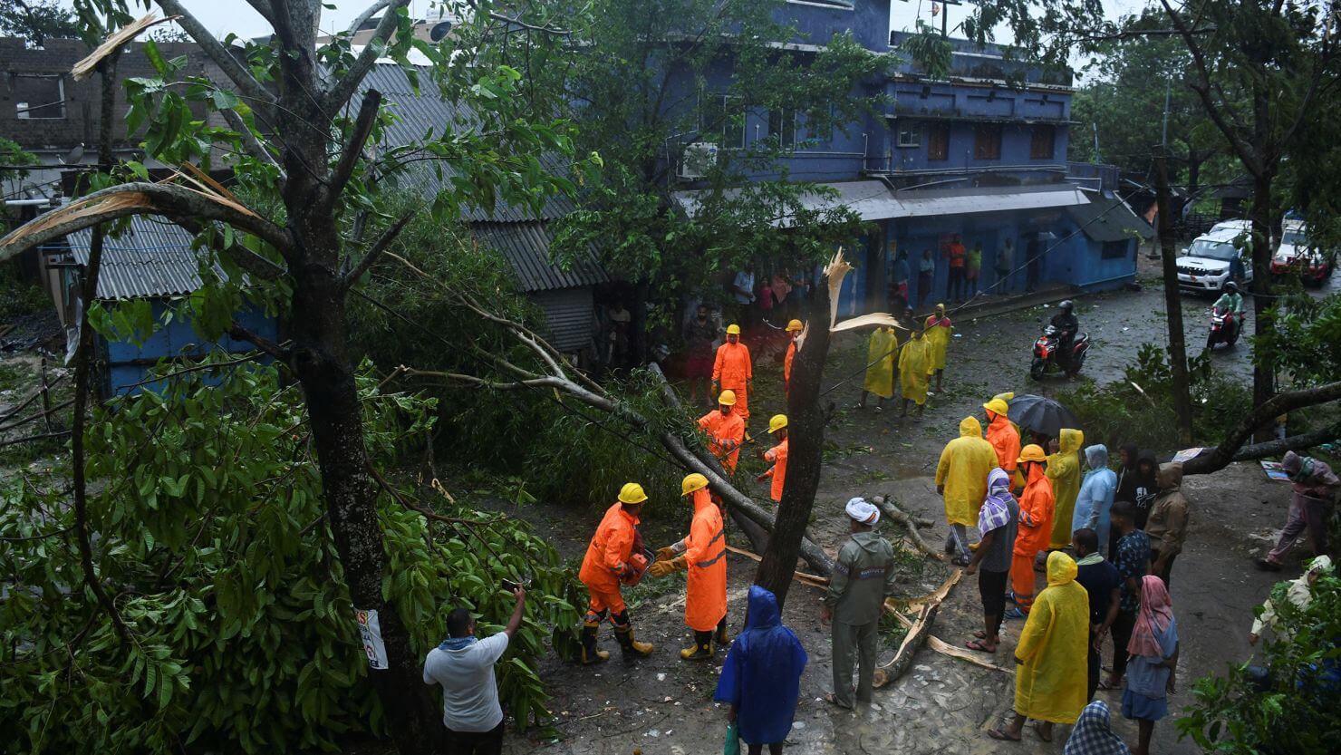 Cyclone Dana: 8 lakh evacuated, over 35 lakh people impacted in Odisha