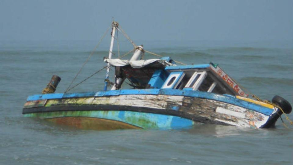 Six missing after small boat carrying 17 devotees capsizes in Bihar