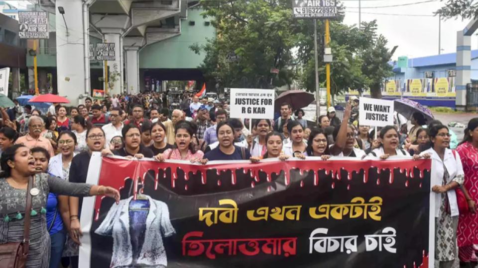 RG Kar doctor’s death, protestors march to CBI office demanding speedy justice