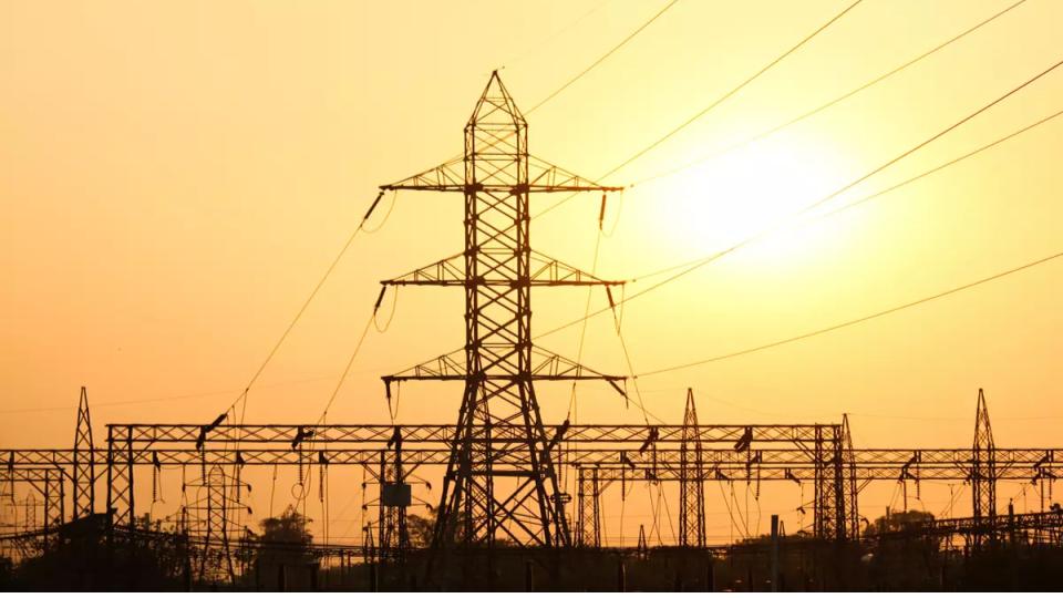 Centre claims 22.4 hours power supply in rural areas!