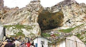 anotherbatchof4627pilgrimsleavesbasecamptoperformpilgrimagetoamarnathcaveshrine