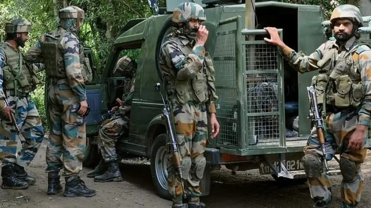 Fierce gun battle breaks out along LoC in Kupwara, three soldiers injured