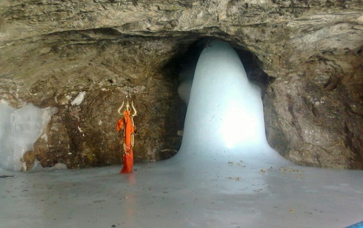 anotherbatchof1221pilgrimsleavebhagwatinagaryatriniwasbasecampforkashmirvalleytoperformpilgrimagetoamarnathcaveshrine