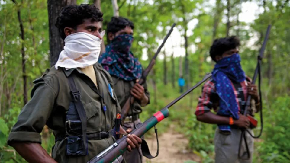 naxaliteskillmanonsuspicionofbeingpoliceinformantinmaharashtra