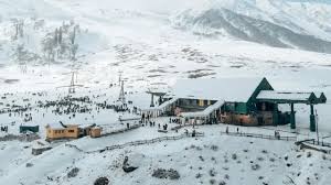 Gulmarg receives season