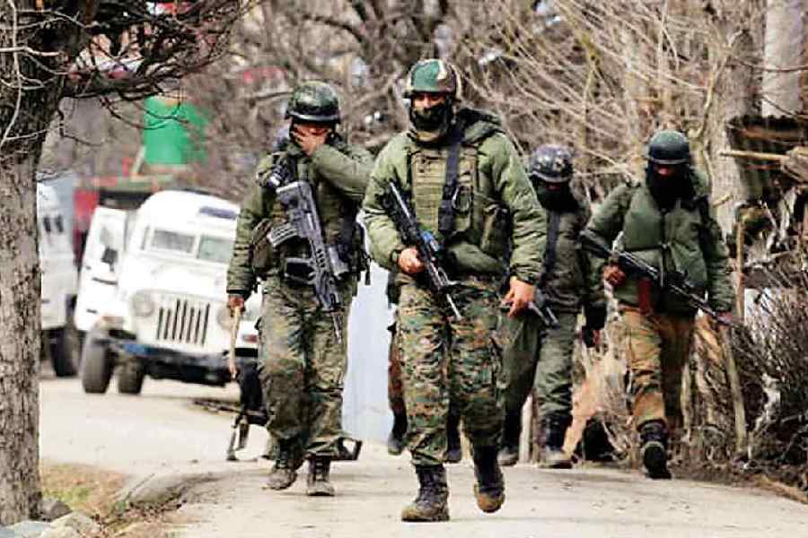 jksecurityforceslaunchsearchoperationinfrontierdistrictofpoonchaftersuspiciousmovement