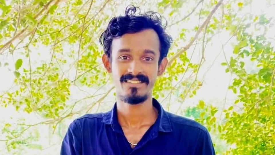 Kerala man dies after neck gets entangled in swing rope