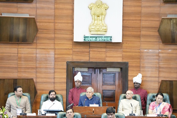 vpjagdeepdhankharaddressesjointsittingofmaharashtrastatelegislatureinmumbai