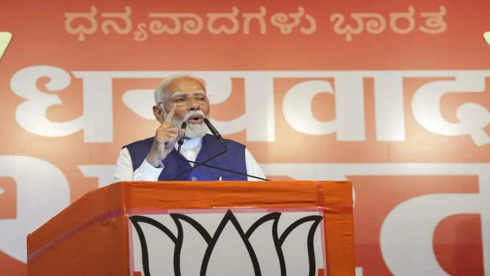 Congress being run by gang of urban Naxals, says PM Modi