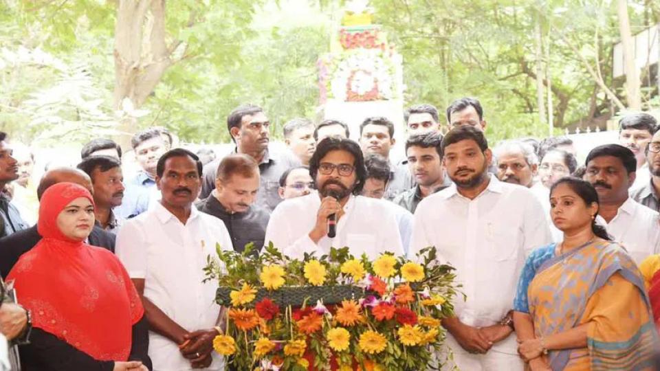 Pawan Kalyan warns YSRCP leaders against threatening officials