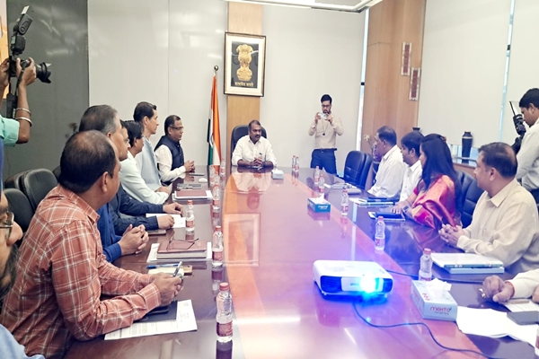 MoS L Murugan visits BECIL