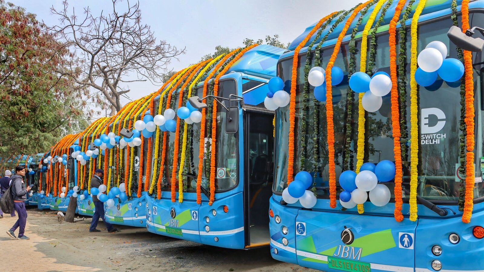 delhigets320newelectricbuses