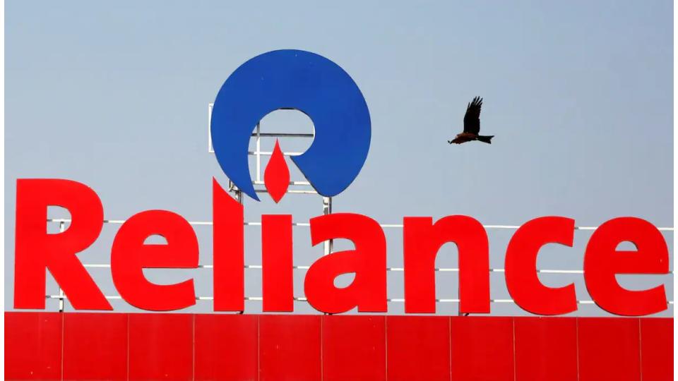 Govet slaps Rs 24,500 crore demand notice on Reliance for gains made from ONGC block