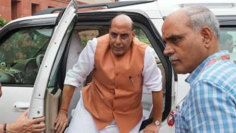 defenceministerrajnathsinghdischargedfromhospitalaiimsdelhi